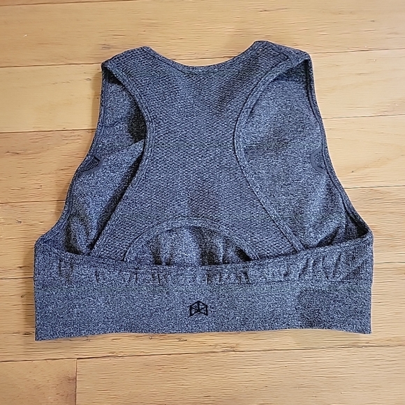 NWT Rawgear Strapback Crop Top Size Medium Color Black Heather. - Picture 2 of 7